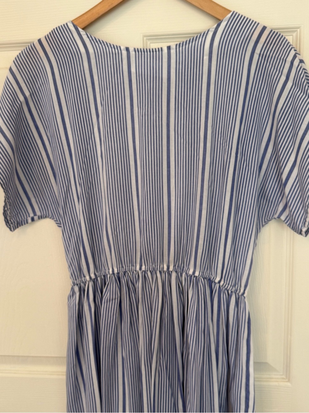 VINTAGE ALYSSA SCOTT BLUE AND WHITE STRIPED SUNDRESS